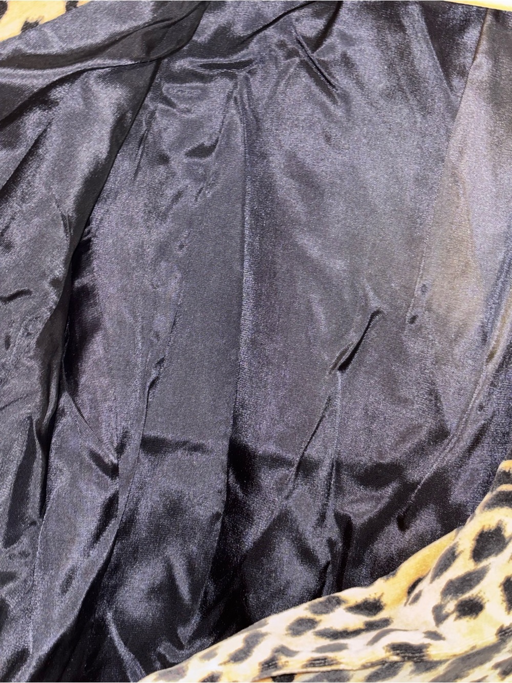 Vintage LoriZoni Leopard Print Velvet Blazer - Picture 4 of 5